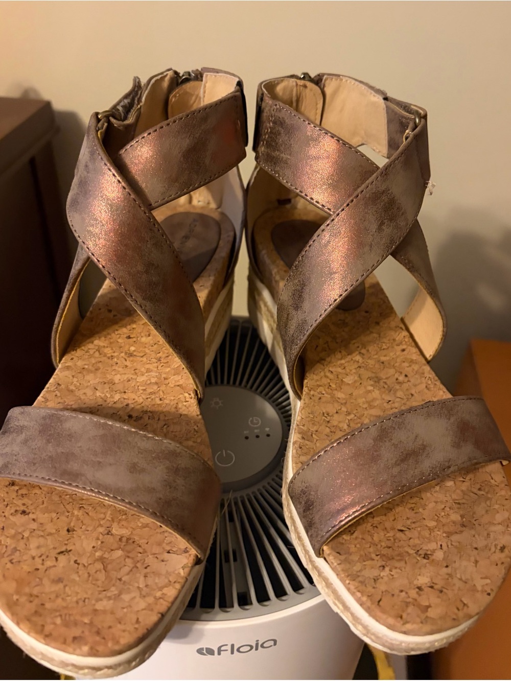 Adrienne Vittadini Women’s Metallic Taupe Cork Wedge Sandals - 8